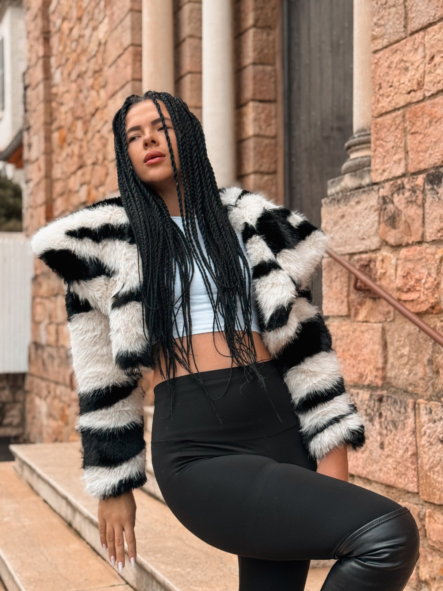 Veste en fourrure synthétique Lana noir&crème