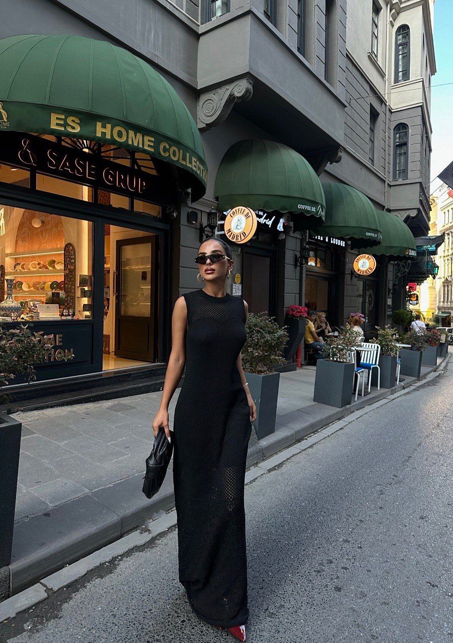 Robe Old Money Black