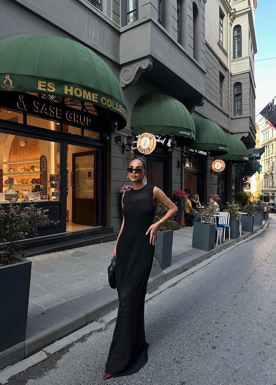 Robe Old Money Black